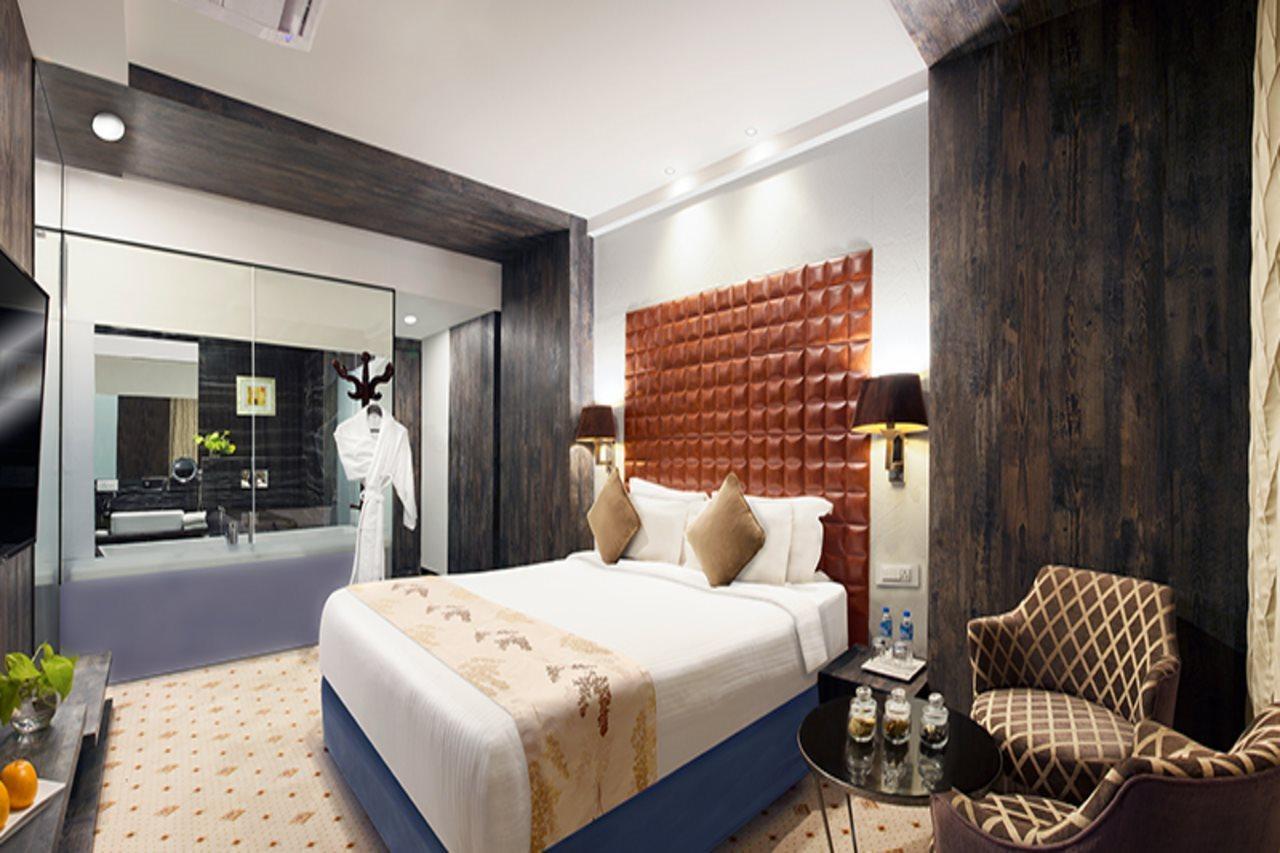 รีเจนตา เซ็นทรัล โฮเต็ล แอนด์ คอนเวนชั่น เซ็นเตอร์ นาคปุระ Hotel ภายนอก รูปภาพ
